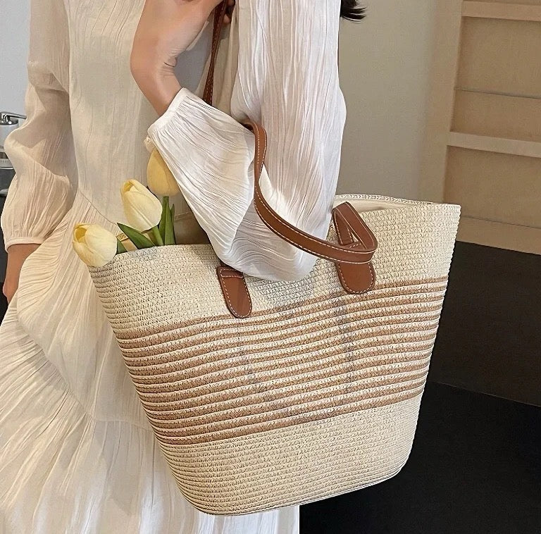 Summer straw bags