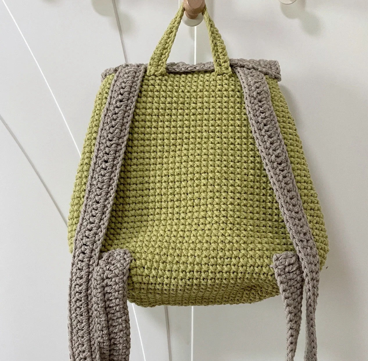 Flower woven backpack