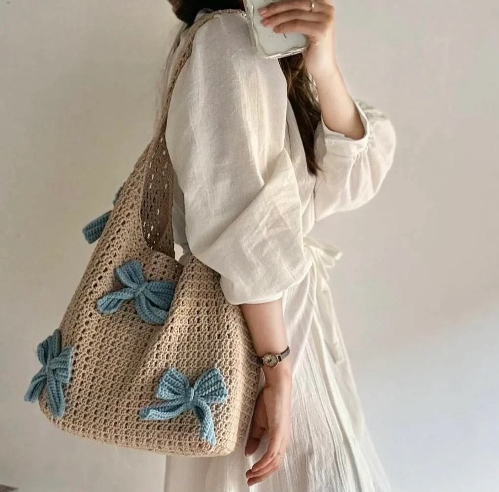 Crochet bow hobo bag