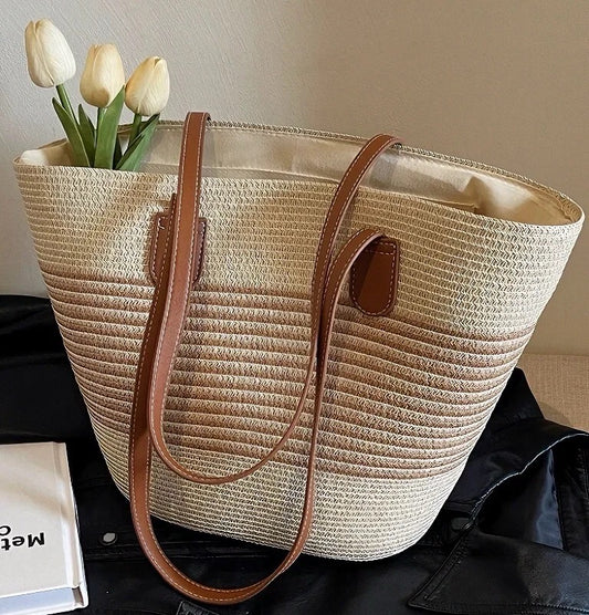 Summer straw bags