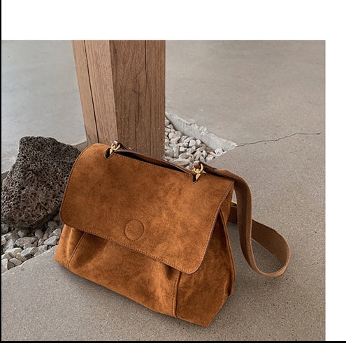Arimatsuzato Forget Series Pottery Bucket Bag Autumn and Winter New Large Capacity Shoulder Crossbody Bucket Bag